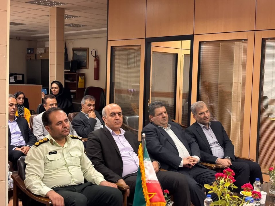 ۹۰ سال اعتماد؛ توانگری مالی بیمه ایران پشتوانه اصلی اعتماد سرمایهگذاران ۹۰ سال اعتماد؛ توانگری مالی بیمه ایران پشتوانه اصلی اعتماد سرمایهگذاران